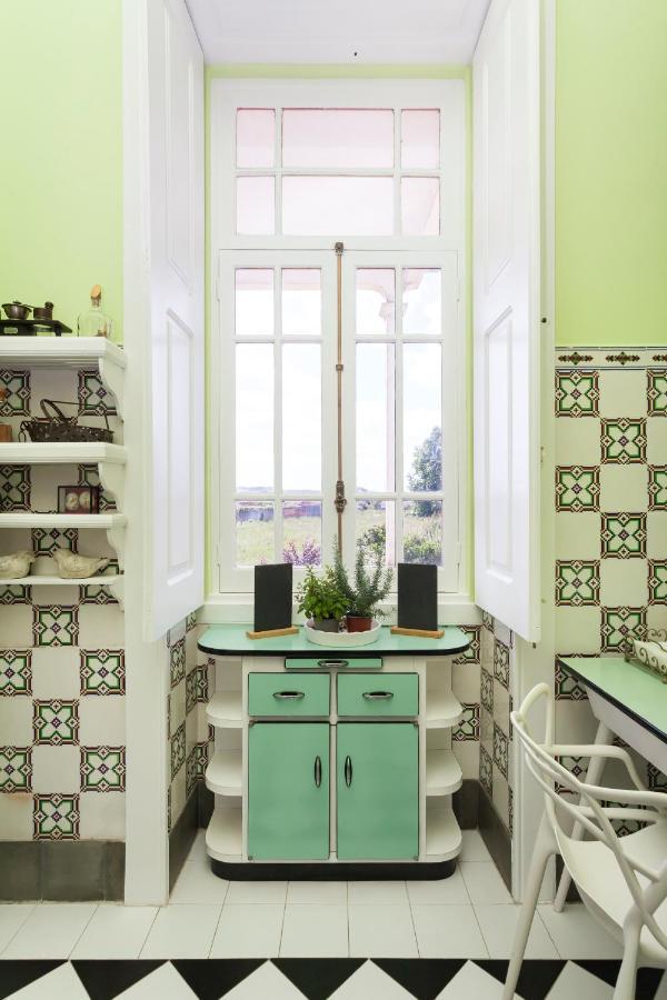 Vintage Balcony Guesthouse Ovar Exterior photo