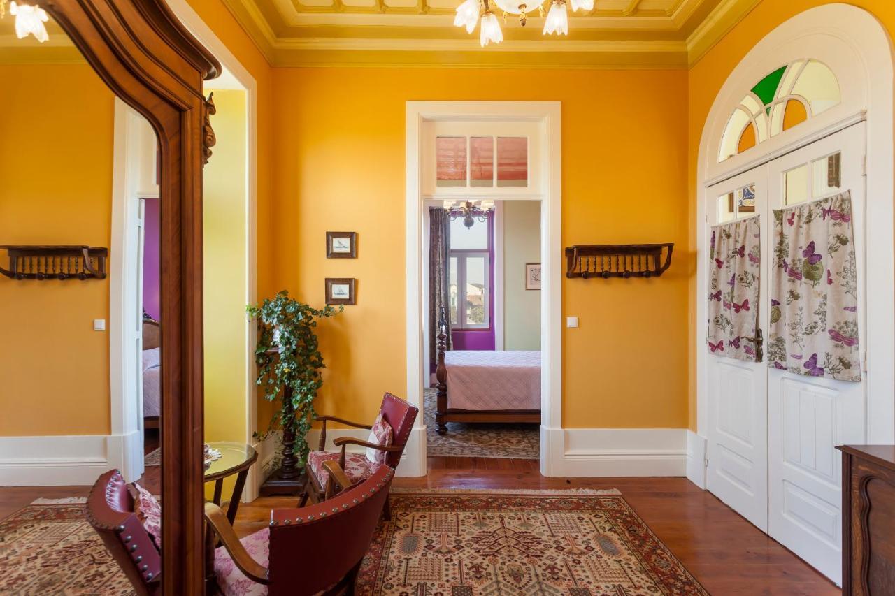 Vintage Balcony Guesthouse Ovar Exterior photo